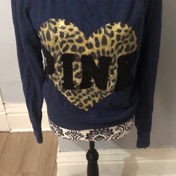 VS sweatshirt ❤️ - Picture 2 of 6